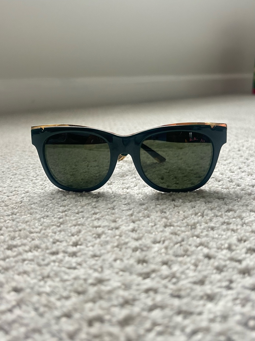 Classic Black Sunglasses with Green Lenses